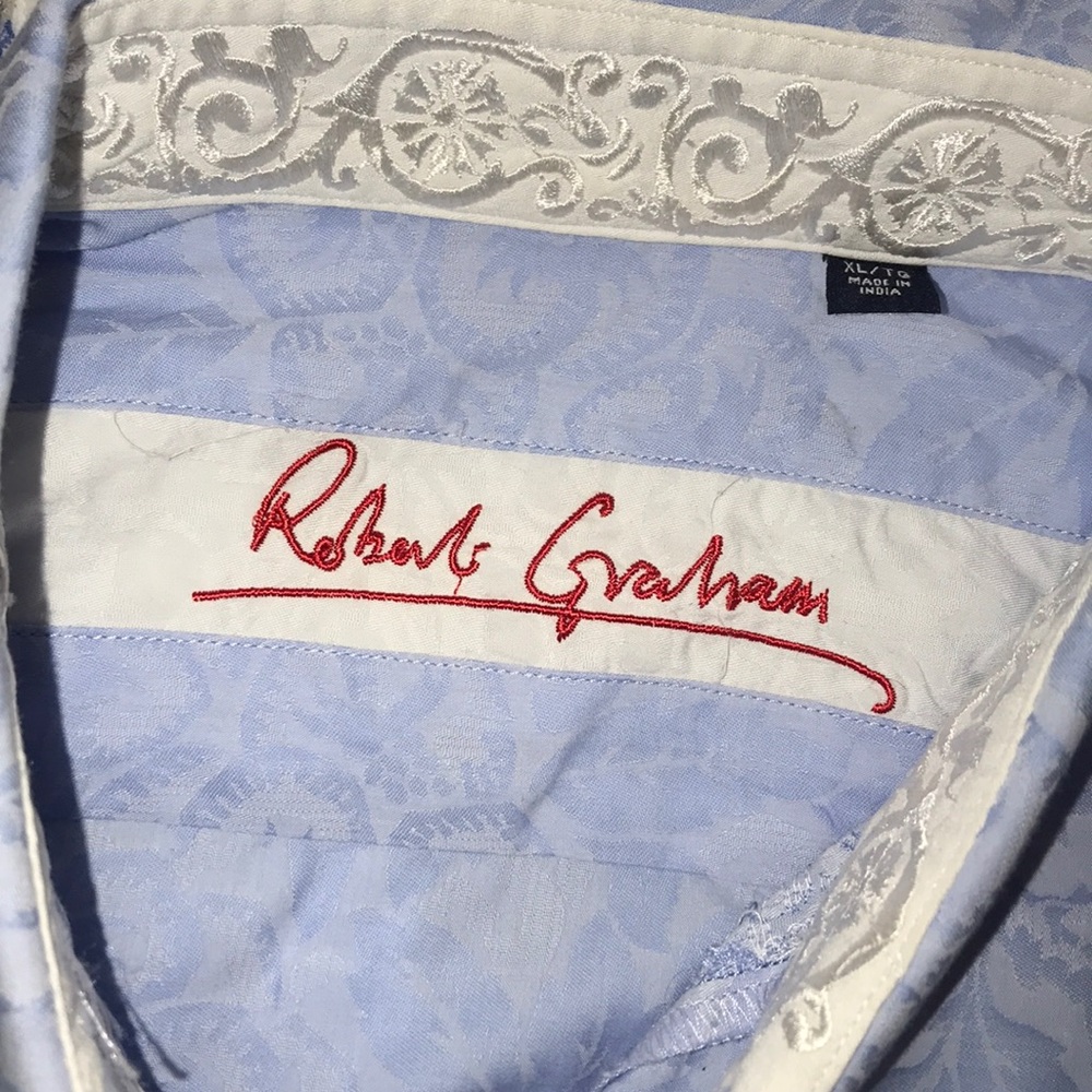 Robert Graham Men’s Shirt!